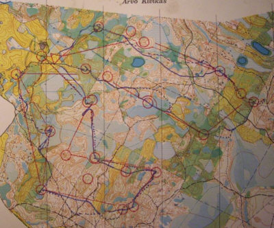1988a. viimase päeva meesterada koos võitjate teekonnaga.Sinine joon - Tõnis Haldna 3 vahetus, sinine täpitus - Leho Haldna 4 vahetus (mõl. Eesti Kalev)
