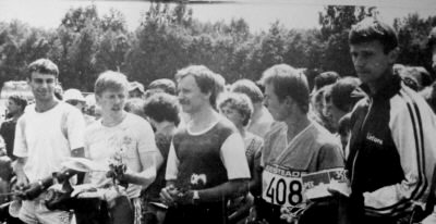 1987. Eesti Kalev sai 4da võidu meeskonadade seas.Autasustamisel Urmas Kannumäe, Leho Haldna, Kalle Luuk, Indrek Ümarik ja 2 koha omanikud Vidas Armalis, Egidijus Kukenys (Kaunase Žalgiris)